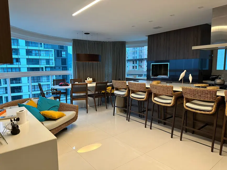 Apartamento com 3 quartos à venda, 285m2 em Itajai - SC - imagem 9 Foto 9 de Apartamento com 3 quartos à venda, 285m2 em Itajai - SC