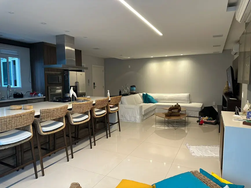 Apartamento com 3 quartos à venda, 285m2 em Itajai - SC - imagem 4 Foto 4 de Apartamento com 3 quartos à venda, 285m2 em Itajai - SC