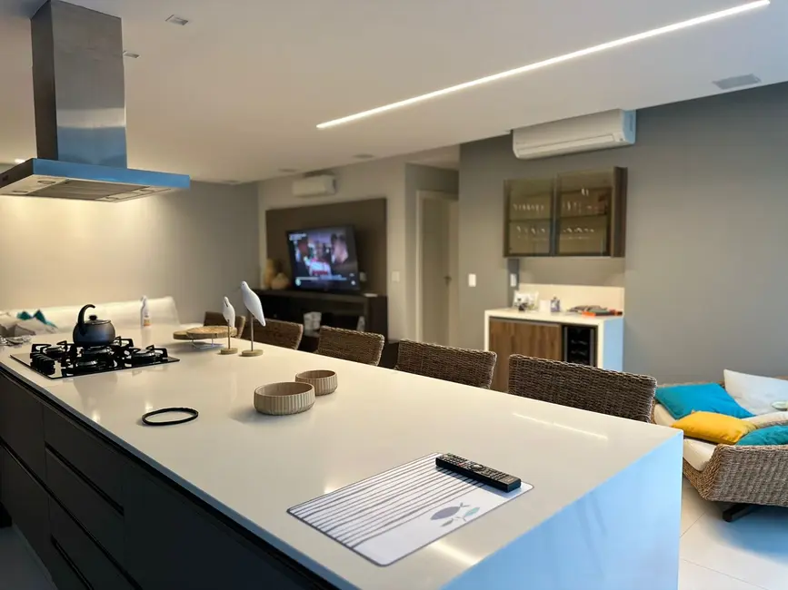 Foto 2 de Apartamento com 3 quartos à venda, 285m2 em Itajai - SC