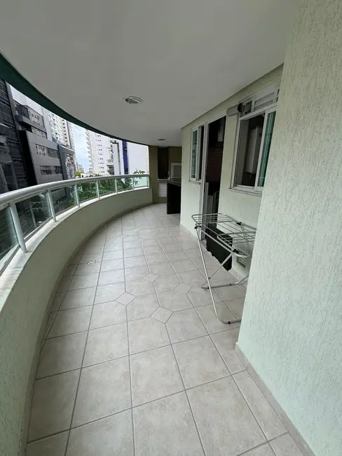 Foto 2 de Apartamento com 3 quartos para alugar, 120m2 em Centro, Balneario Camboriu - SC