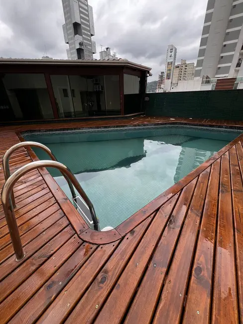 Foto 1 de Apartamento com 3 quartos para alugar, 500m2 em Centro, Balneario Camboriu - SC