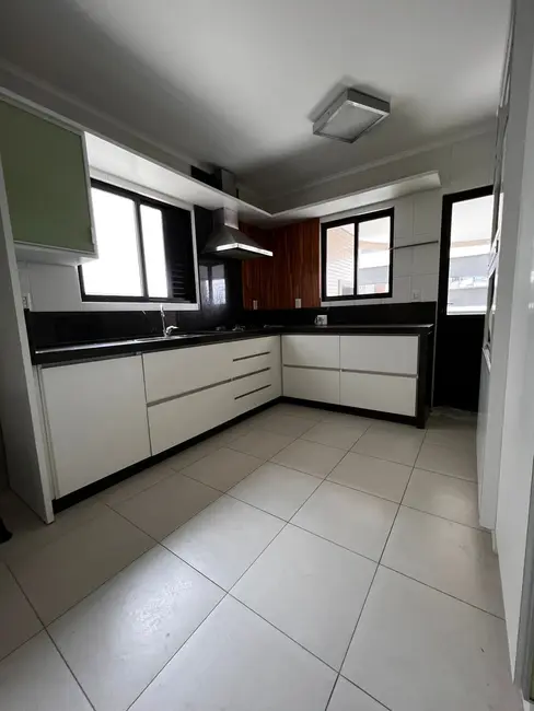 Foto 8 de Apartamento com 3 quartos para alugar, 500m2 em Centro, Balneario Camboriu - SC