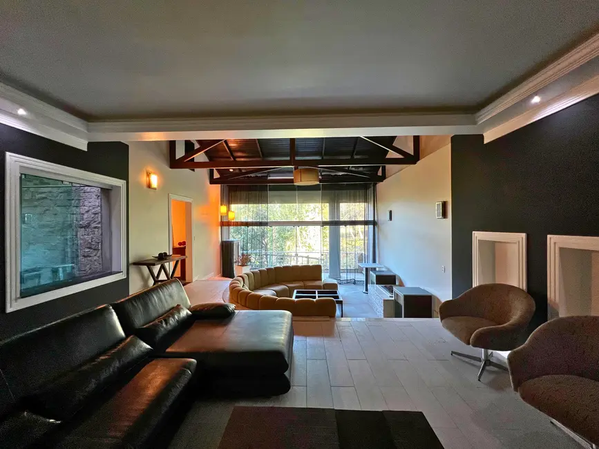 Casa com 3 quartos à venda, 500m2 em Cabeçudas, Itajai - SC - imagem 6 Foto 6 de Casa com 3 quartos à venda, 500m2 em Cabeçudas, Itajai - SC