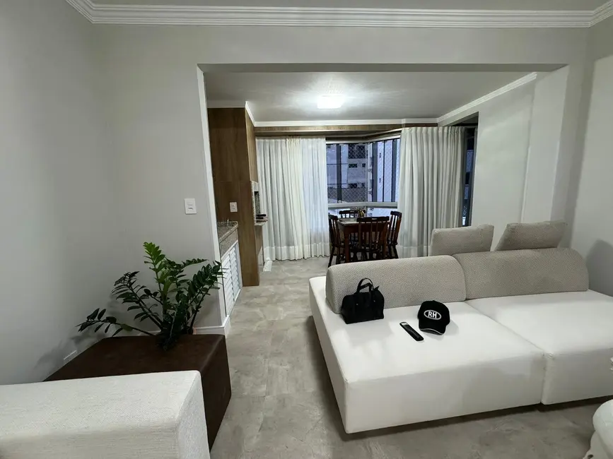 Foto 4 de Apartamento com 3 quartos à venda, 125m2 em Pioneiros, Balneario Camboriu - SC