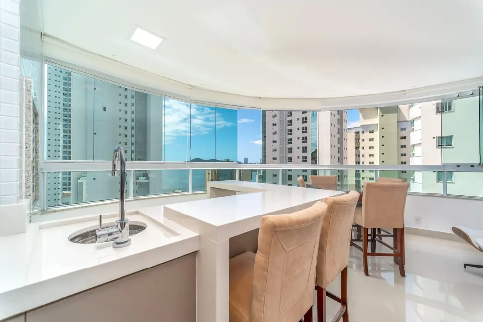 Apartamento com 3 quartos à venda, 130m2 em Pioneiros, Balneario Camboriu - SC - imagem 5 Foto 5 de Apartamento com 3 quartos à venda, 130m2 em Pioneiros, Balneario Camboriu - SC