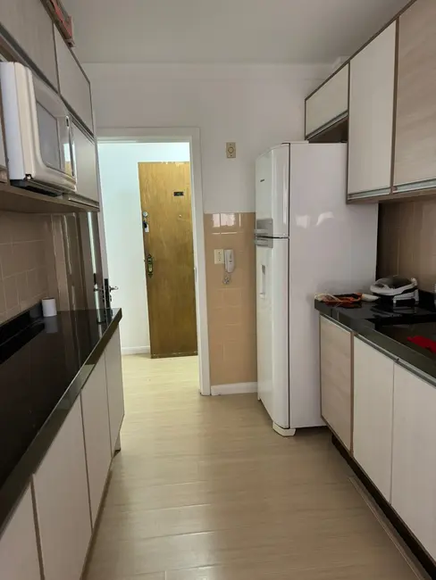 Foto 2 de Apartamento com 3 quartos à venda, 100m2 em Centro, Balneario Camboriu - SC