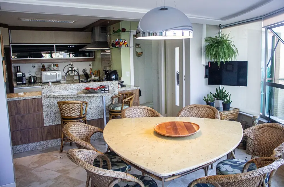 Apartamento com 3 quartos à venda, 366m2 em Centro, Balneario Camboriu - SC - imagem 6 Foto 6 de Apartamento com 3 quartos à venda, 366m2 em Centro, Balneario Camboriu - SC