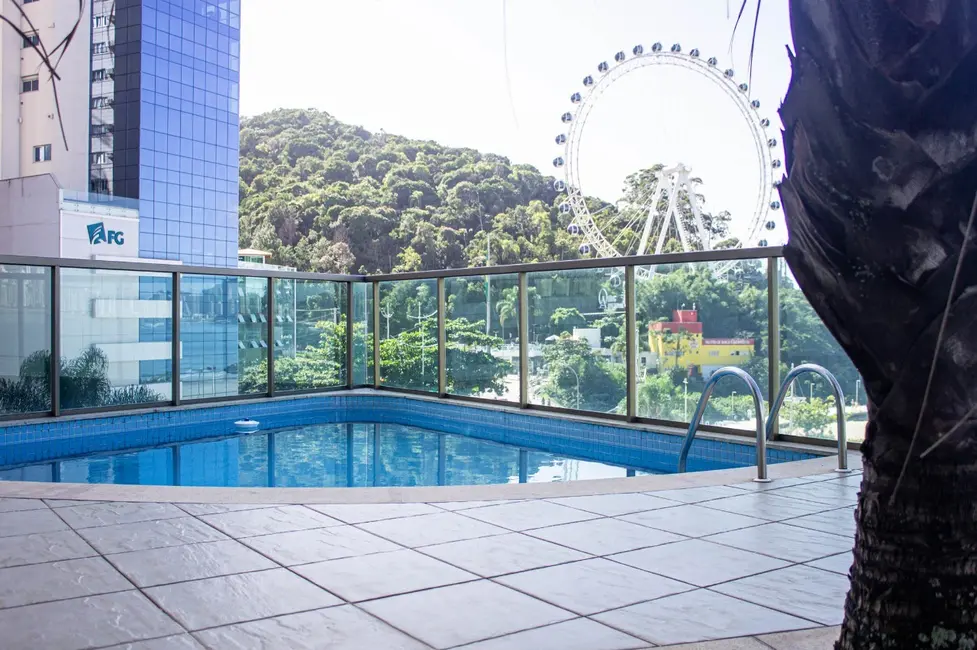 Apartamento com 3 quartos à venda, 366m2 em Centro, Balneario Camboriu - SC - imagem 2 Foto 2 de Apartamento com 3 quartos à venda, 366m2 em Centro, Balneario Camboriu - SC