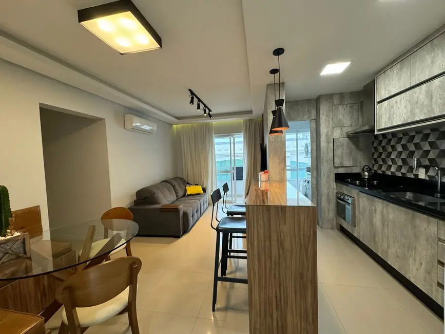 Foto 1 de Apartamento com 2 quartos para alugar, 80m2 em Nações, Balneario Camboriu - SC