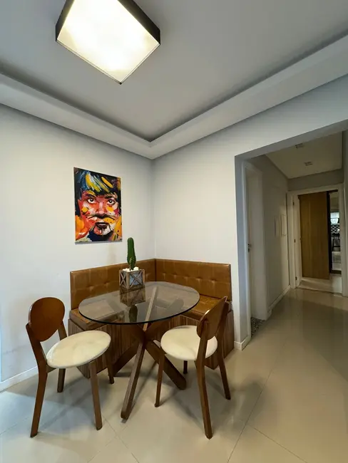 Apartamento com 2 quartos para alugar, 80m2 em Nações, Balneario Camboriu - SC - imagem 8 Foto 8 de Apartamento com 2 quartos para alugar, 80m2 em Nações, Balneario Camboriu - SC