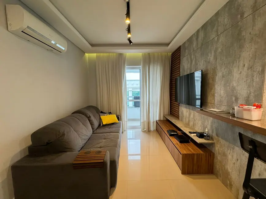 Apartamento com 2 quartos para alugar, 80m2 em Nações, Balneario Camboriu - SC - imagem 6 Foto 6 de Apartamento com 2 quartos para alugar, 80m2 em Nações, Balneario Camboriu - SC