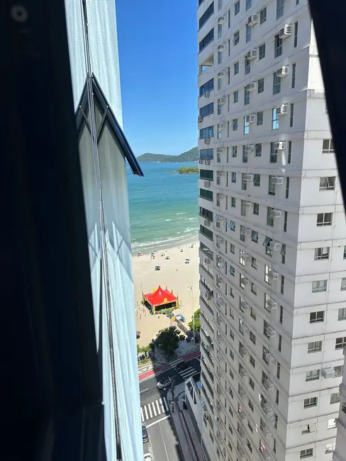 Sala Comercial à venda, 100m2 em Centro, Balneario Camboriu - SC - imagem 3 Foto 3 de Sala Comercial à venda, 100m2 em Centro, Balneario Camboriu - SC