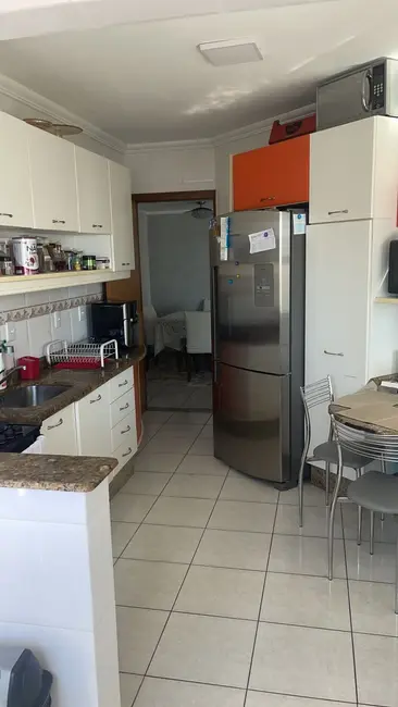 Apartamento com 3 quartos à venda, 120m2 em Centro, Balneario Camboriu - SC - imagem 7 Foto 7 de Apartamento com 3 quartos à venda, 120m2 em Centro, Balneario Camboriu - SC