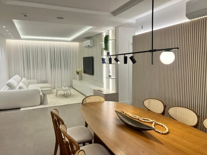 Foto 1 de Apartamento com 4 quartos à venda, 143m2 em Centro, Balneario Camboriu - SC