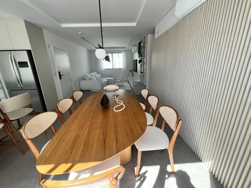 Apartamento com 4 quartos à venda, 143m2 em Centro, Balneario Camboriu - SC - imagem 4 Foto 4 de Apartamento com 4 quartos à venda, 143m2 em Centro, Balneario Camboriu - SC