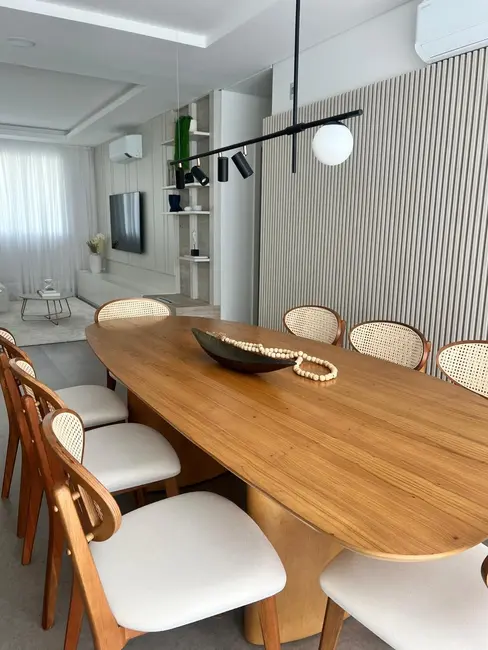 Apartamento com 4 quartos à venda, 143m2 em Centro, Balneario Camboriu - SC - imagem 3 Foto 3 de Apartamento com 4 quartos à venda, 143m2 em Centro, Balneario Camboriu - SC