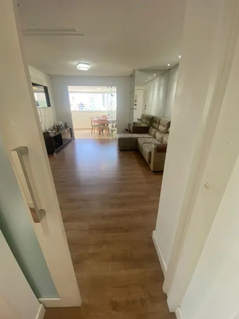 Apartamento com 2 quartos à venda, 85m2 em Centro, Balneario Camboriu - SC - imagem 6 Foto 6 de Apartamento com 2 quartos à venda, 85m2 em Centro, Balneario Camboriu - SC