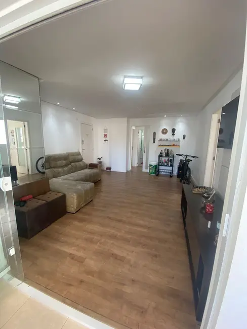 Apartamento com 2 quartos à venda, 85m2 em Centro, Balneario Camboriu - SC - imagem 5 Foto 5 de Apartamento com 2 quartos à venda, 85m2 em Centro, Balneario Camboriu - SC