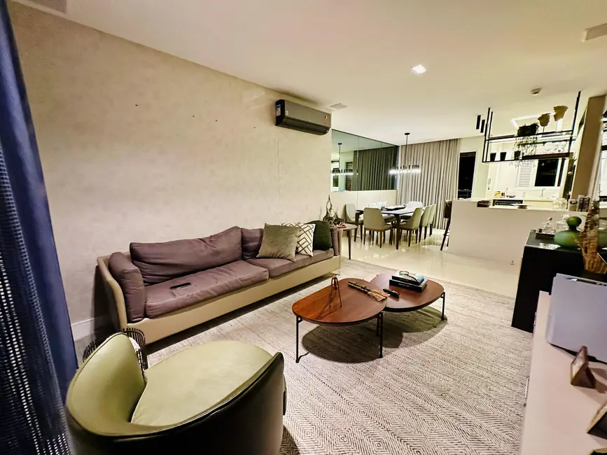 Foto 4 de Apartamento com 3 quartos à venda, 118m2 em Centro, Balneario Camboriu - SC