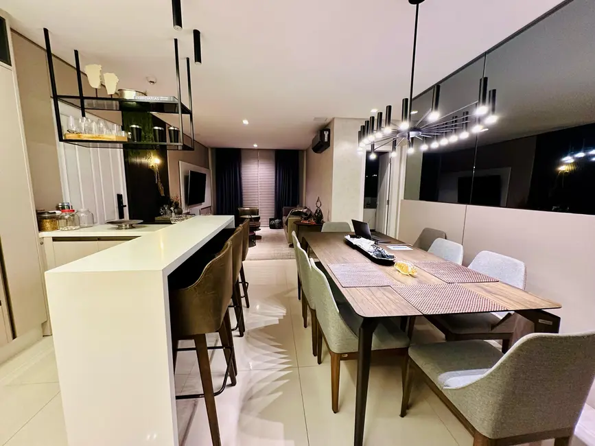 Foto 6 de Apartamento com 3 quartos à venda, 118m2 em Centro, Balneario Camboriu - SC