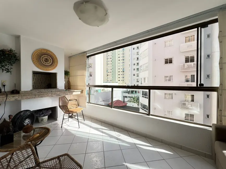 Foto 1 de Apartamento com 2 quartos à venda, 87m2 em Pioneiros, Balneario Camboriu - SC