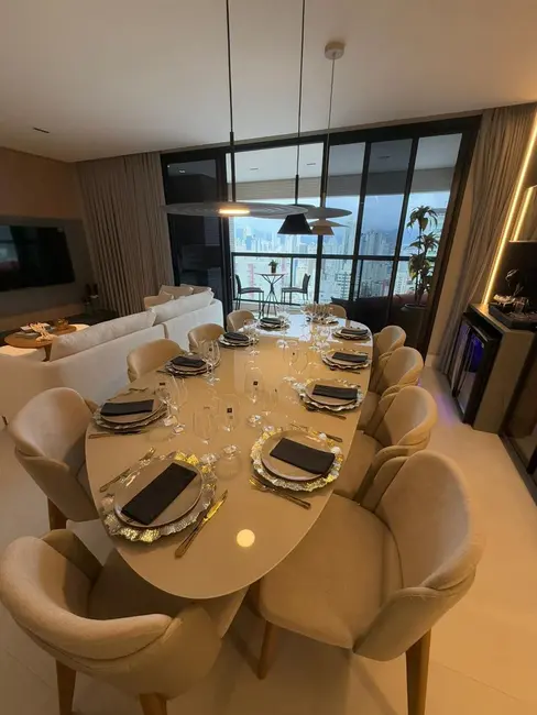 Apartamento com 4 quartos à venda, 132m2 em Centro, Balneario Camboriu - SC - imagem 5 Foto 5 de Apartamento com 4 quartos à venda, 132m2 em Centro, Balneario Camboriu - SC