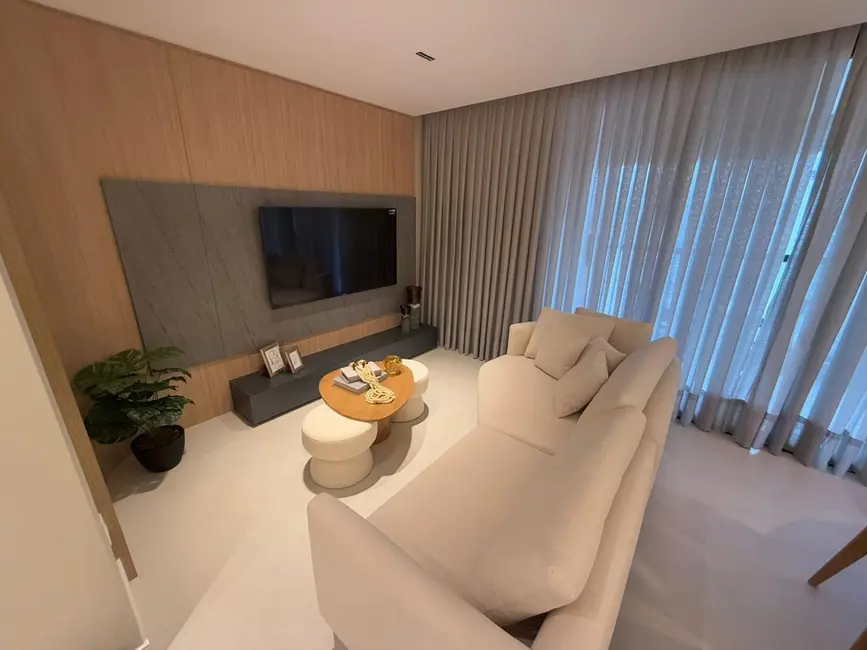 Apartamento com 4 quartos à venda, 132m2 em Centro, Balneario Camboriu - SC - imagem 9 Foto 9 de Apartamento com 4 quartos à venda, 132m2 em Centro, Balneario Camboriu - SC