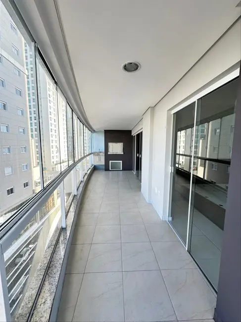 Foto 1 de Apartamento com 2 quartos à venda, 110m2 em Centro, Balneario Camboriu - SC