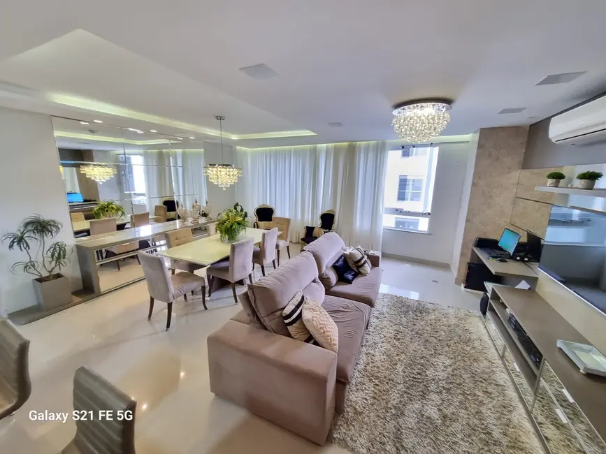 Foto 1 de Apartamento com 3 quartos à venda, 135m2 em Pioneiros, Balneario Camboriu - SC