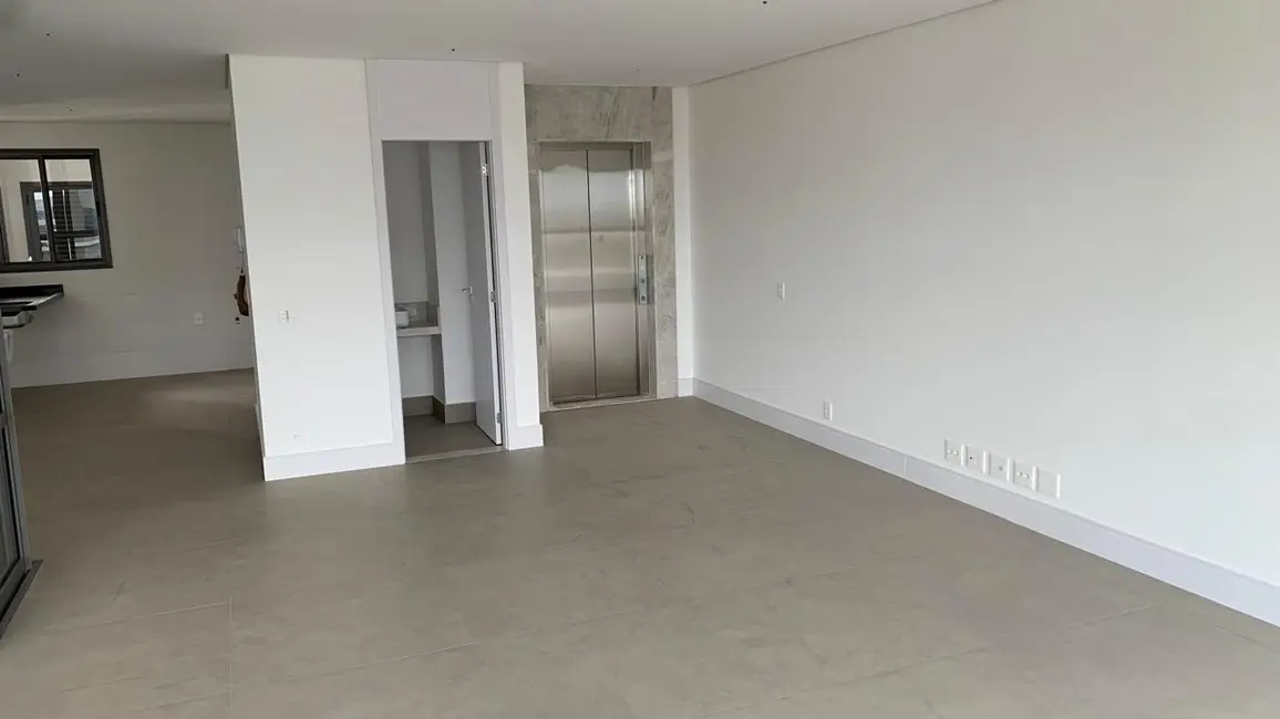 Apartamento com 3 quartos à venda, 181m2 em Gleba Fazenda Palhano, Londrina - PR - imagem 5 Foto 5 de Apartamento com 3 quartos à venda, 181m2 em Gleba Fazenda Palhano, Londrina - PR