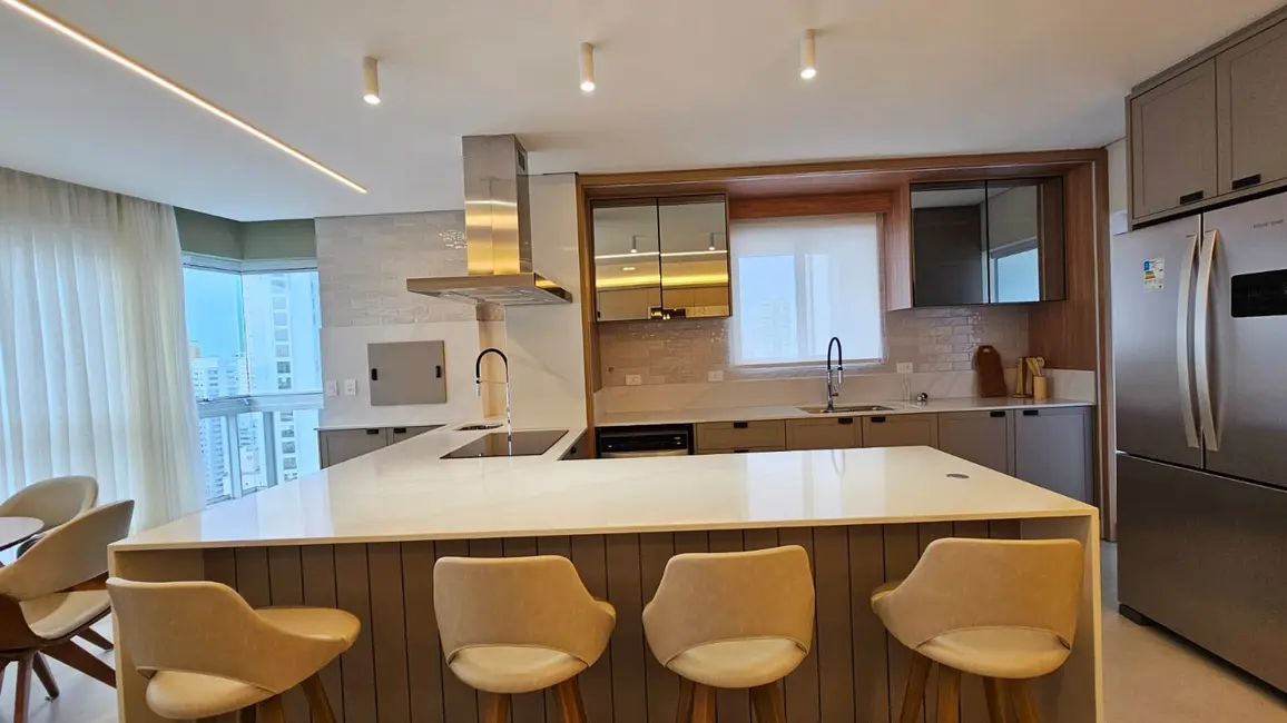 Apartamento com 4 quartos à venda, 163m2 em Centro, Balneario Camboriu - SC - imagem 7 Foto 7 de Apartamento com 4 quartos à venda, 163m2 em Centro, Balneario Camboriu - SC