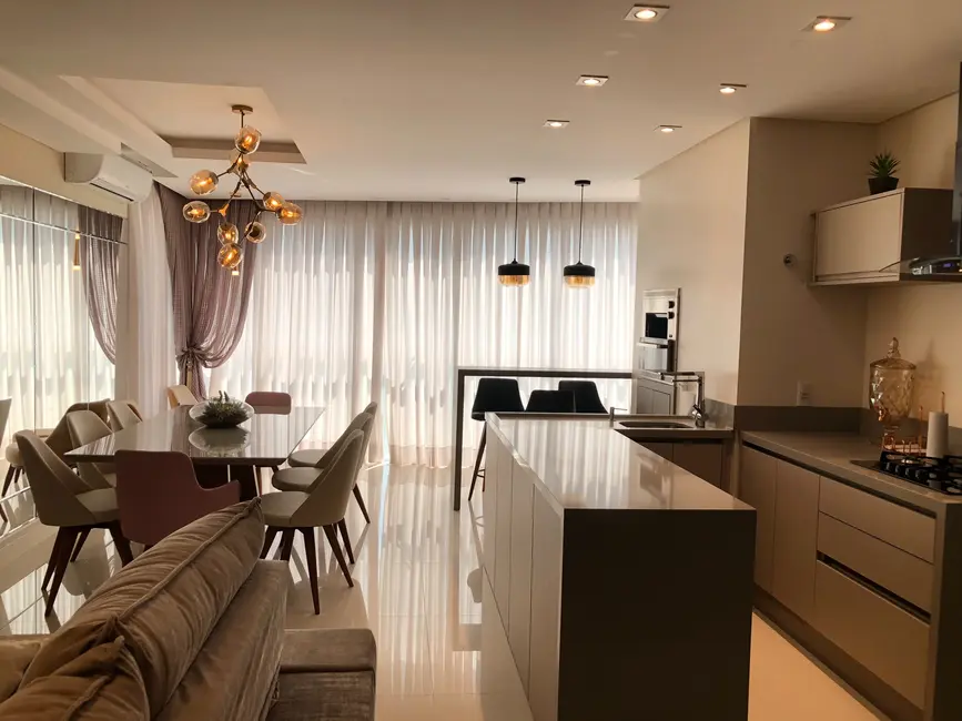 Foto 4 de Apartamento com 3 quartos à venda, 114m2 em Centro, Balneario Camboriu - SC