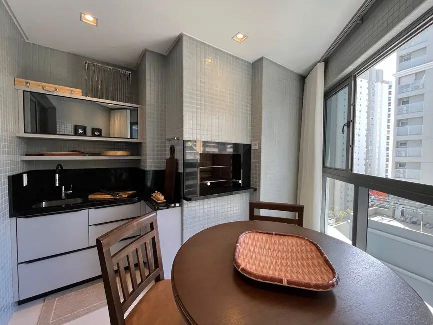 Apartamento com 4 quartos à venda, 182m2 em Centro, Balneario Camboriu - SC - imagem 9 Foto 9 de Apartamento com 4 quartos à venda, 182m2 em Centro, Balneario Camboriu - SC