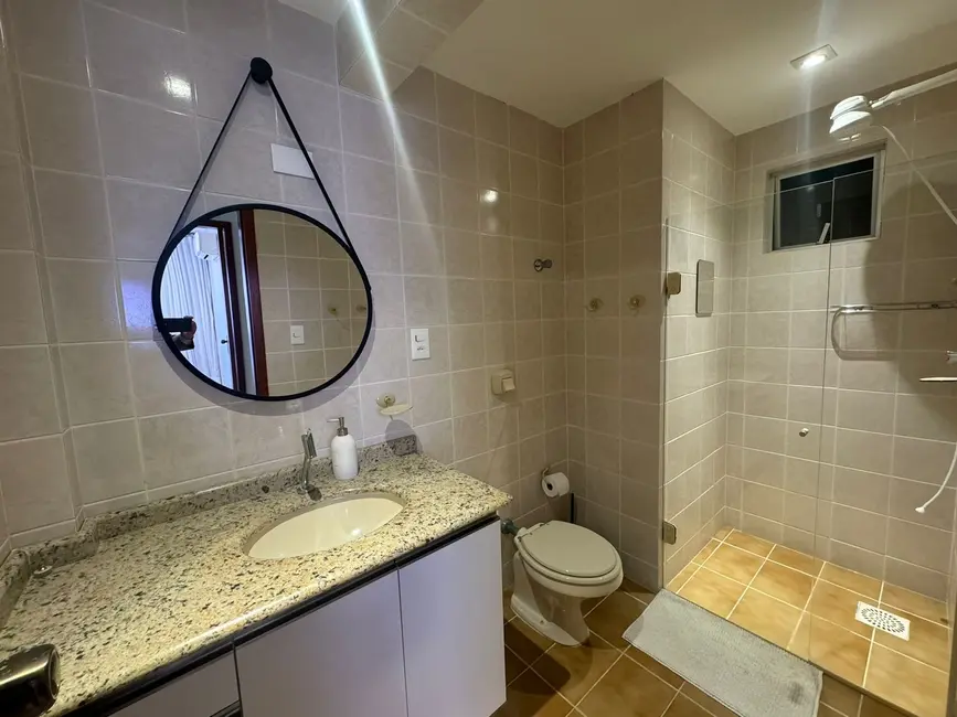 Apartamento com 2 quartos à venda, 96m2 em Centro, Balneario Camboriu - SC - imagem 9 Foto 9 de Apartamento com 2 quartos à venda, 96m2 em Centro, Balneario Camboriu - SC