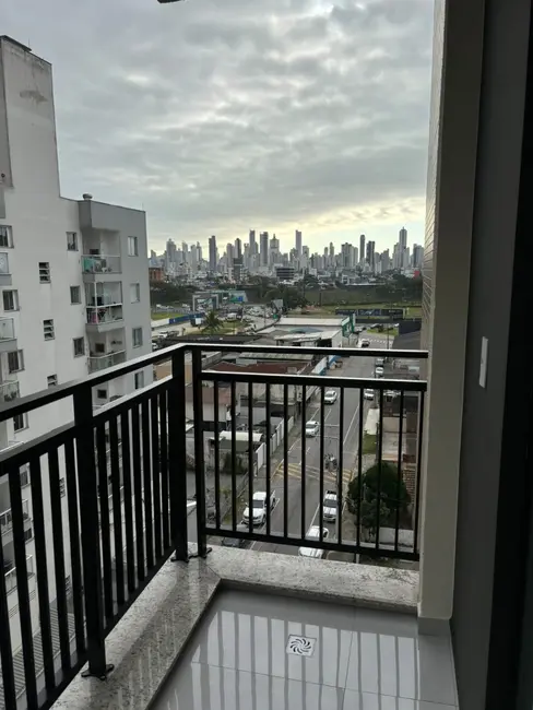 Foto 2 de Apartamento com 2 quartos à venda, 69m2 em Tabuleiro (Monte Alegre), Camboriu - SC