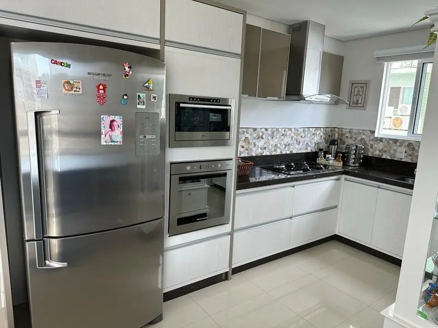 Apartamento com 3 quartos à venda, 118m2 em Pioneiros, Balneario Camboriu - SC - imagem 6 Foto 6 de Apartamento com 3 quartos à venda, 118m2 em Pioneiros, Balneario Camboriu - SC