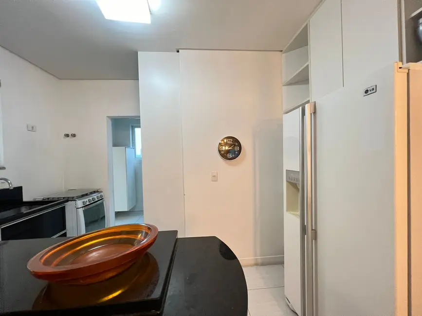 Apartamento com 2 quartos à venda, 100m2 em Centro, Balneario Camboriu - SC - imagem 9 Foto 9 de Apartamento com 2 quartos à venda, 100m2 em Centro, Balneario Camboriu - SC