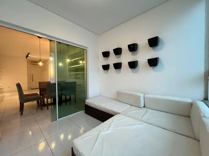 Apartamento com 2 quartos à venda, 100m2 em Centro, Balneario Camboriu - SC - imagem 3 Foto 3 de Apartamento com 2 quartos à venda, 100m2 em Centro, Balneario Camboriu - SC