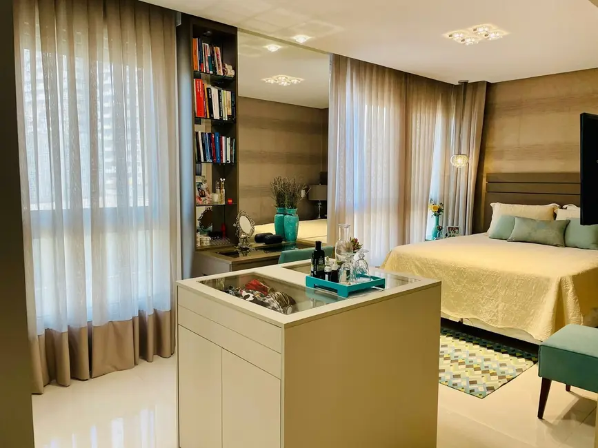 Foto 8 de Apartamento com 4 quartos à venda, 213m2 em Centro, Balneario Camboriu - SC