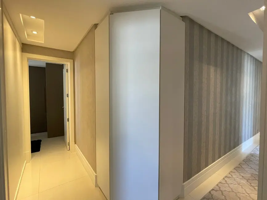 Foto 7 de Apartamento com 4 quartos à venda, 213m2 em Centro, Balneario Camboriu - SC