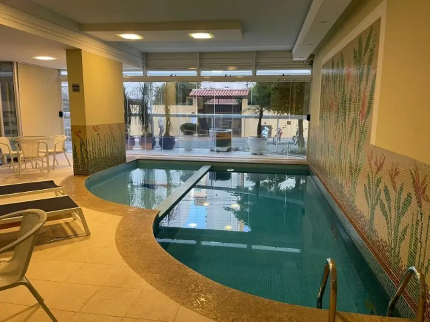 Apartamento com 3 quartos à venda, 130m2 em Centro, Balneario Camboriu - SC - imagem 9 Foto 9 de Apartamento com 3 quartos à venda, 130m2 em Centro, Balneario Camboriu - SC