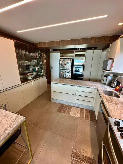 Foto 8 de Apartamento com 3 quartos à venda, 230m2 em Centro, Balneario Camboriu - SC