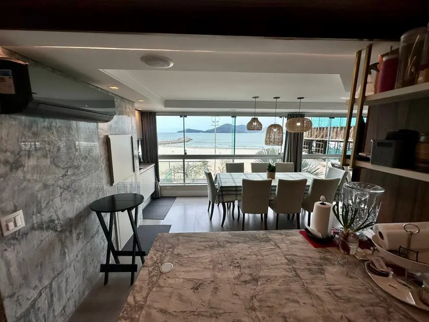 Foto 3 de Apartamento com 3 quartos à venda, 230m2 em Centro, Balneario Camboriu - SC