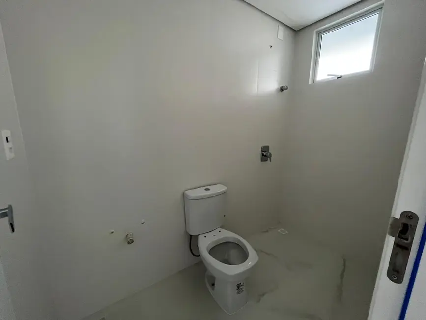 Apartamento com 3 quartos à venda, 112m2 em Centro, Balneario Camboriu - SC - imagem 4 Foto 4 de Apartamento com 3 quartos à venda, 112m2 em Centro, Balneario Camboriu - SC