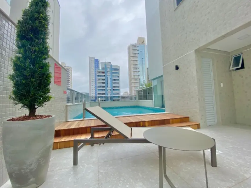 Apartamento com 3 quartos à venda, 112m2 em Centro, Balneario Camboriu - SC - imagem 8 Foto 8 de Apartamento com 3 quartos à venda, 112m2 em Centro, Balneario Camboriu - SC