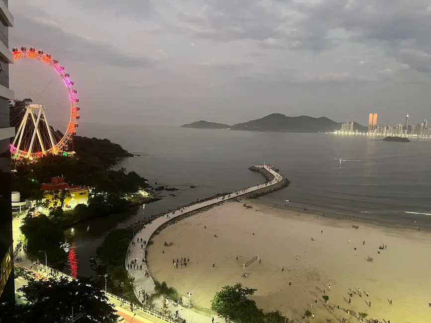 Foto 4 de Apartamento com 3 quartos à venda, 182m2 em Pioneiros, Balneario Camboriu - SC