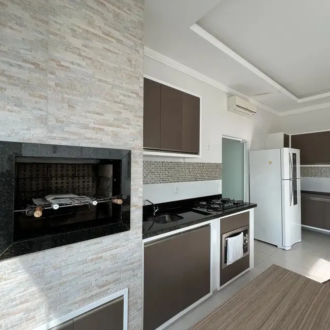 Apartamento com 3 quartos à venda, 117m2 em Praia dos Amores, Balneario Camboriu - SC - imagem 4 Foto 4 de Apartamento com 3 quartos à venda, 117m2 em Praia dos Amores, Balneario Camboriu - SC