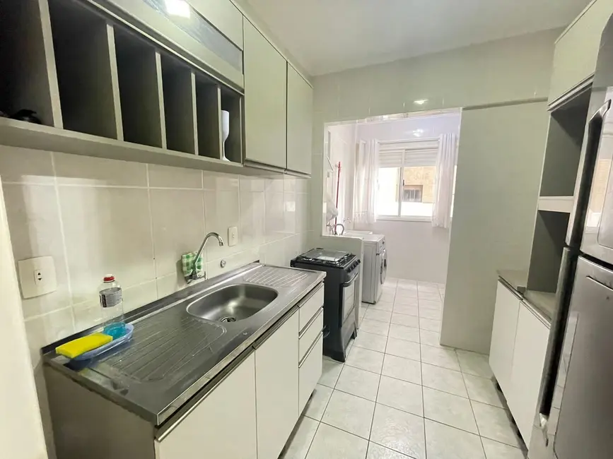 Apartamento com 3 quartos à venda, 126m2 em Centro, Balneario Camboriu - SC - imagem 9 Foto 9 de Apartamento com 3 quartos à venda, 126m2 em Centro, Balneario Camboriu - SC