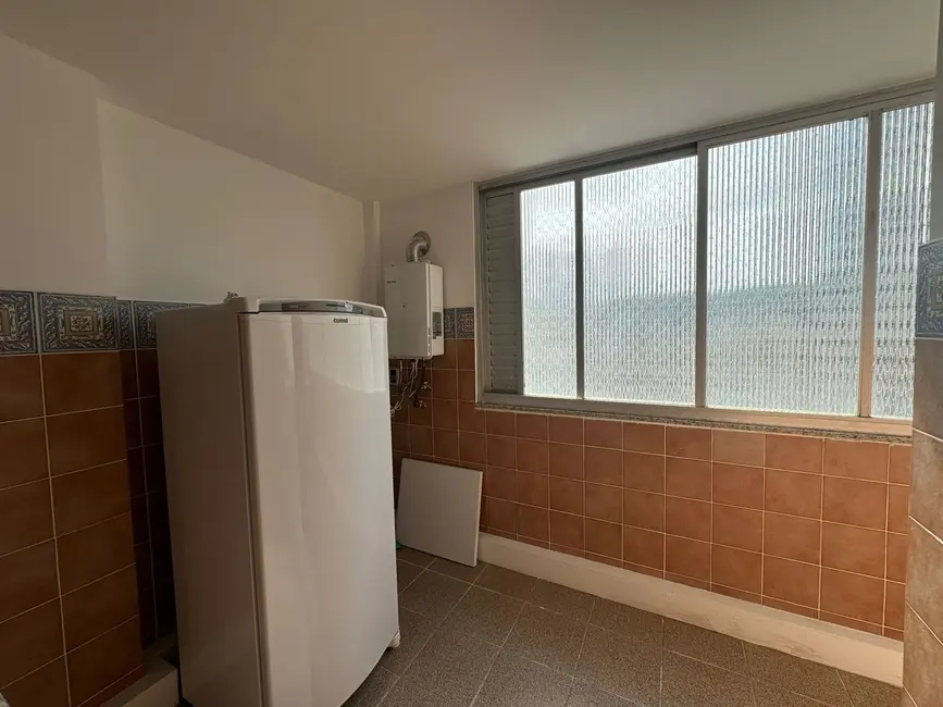 Apartamento com 4 quartos à venda e para alugar, 210m2 em Centro, Balneario Camboriu - SC - imagem 6 Foto 6 de Apartamento com 4 quartos à venda e para alugar, 210m2 em Centro, Balneario Camboriu - SC