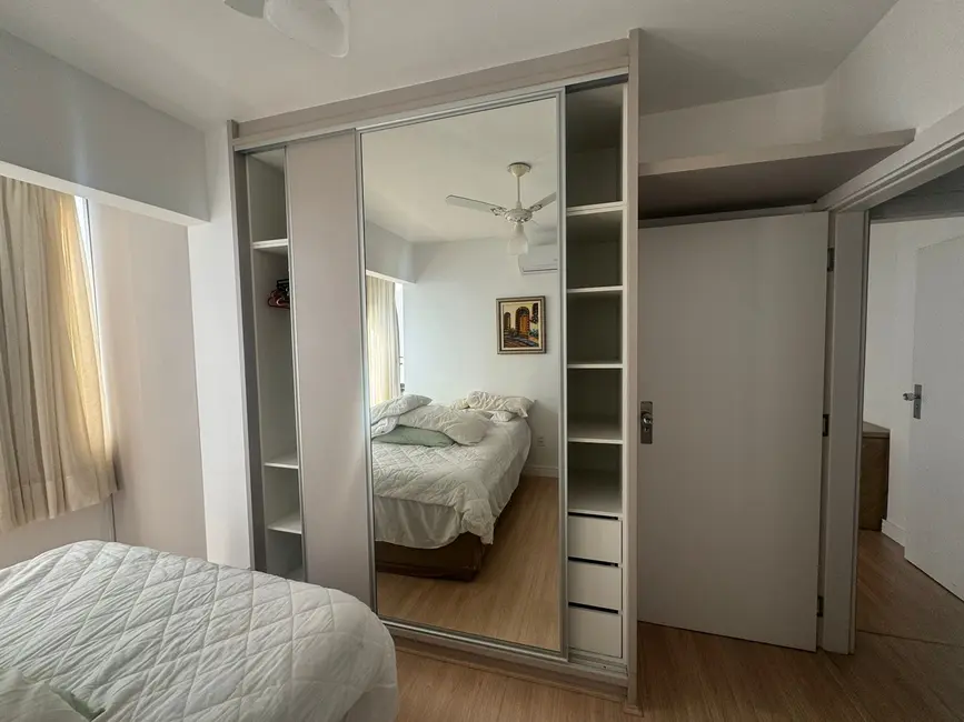 Foto 6 de Apartamento com 4 quartos à venda, 210m2 em Centro, Balneario Camboriu - SC